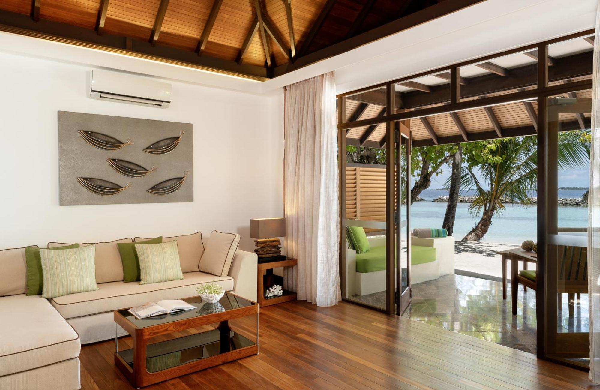 Kurumba Maldives Vihamanaafushi Exterior foto Interior of a beach villa