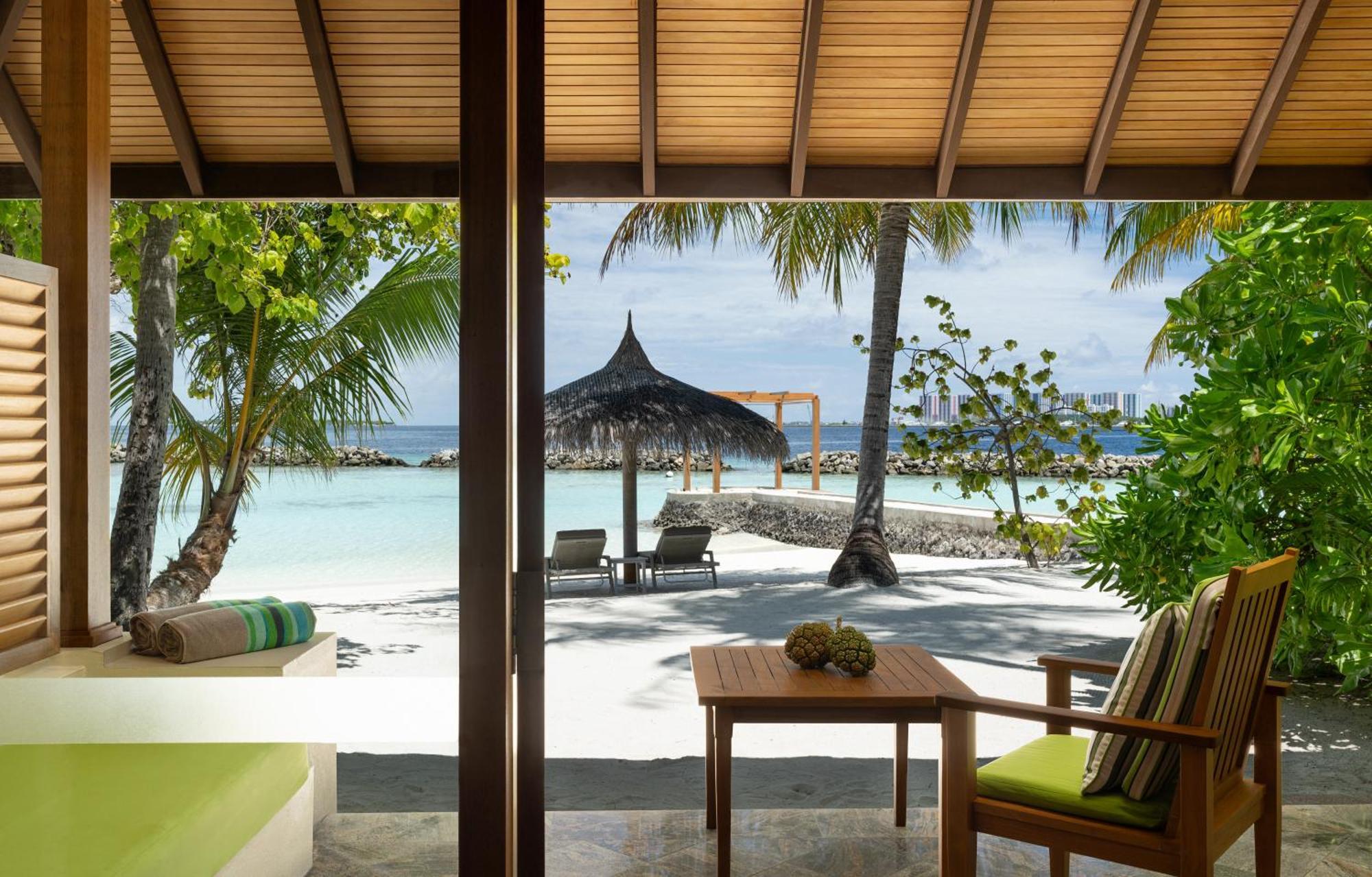 Kurumba Maldives Vihamanaafushi Exterior foto Beach villa